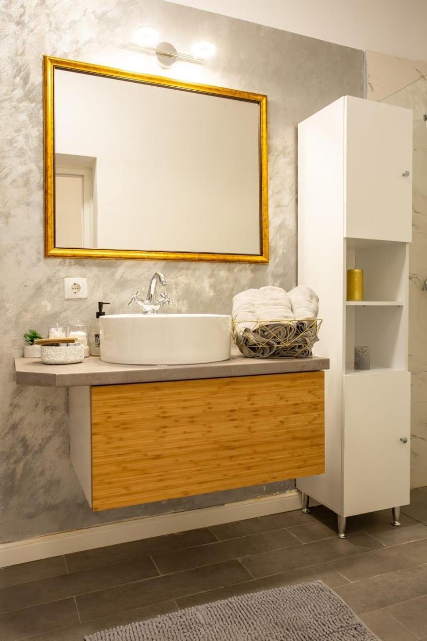Luxury Ultra Central Sibiu Exterior photo